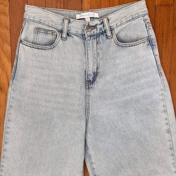 Urban Revivo Women's High Rise Light Wash Wide Leg Jeans, Size 6 - Picture 5 of 9